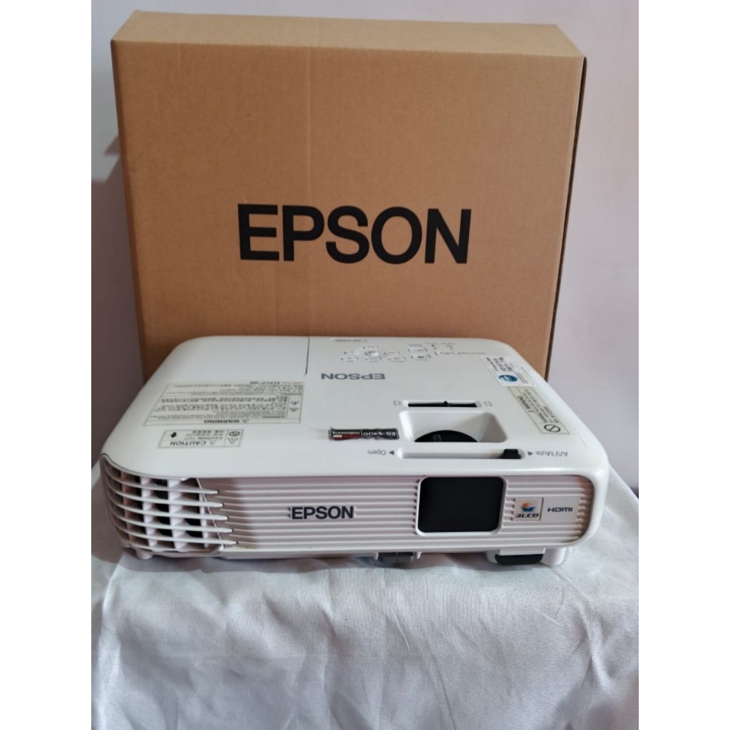 EPSON EB-S300
