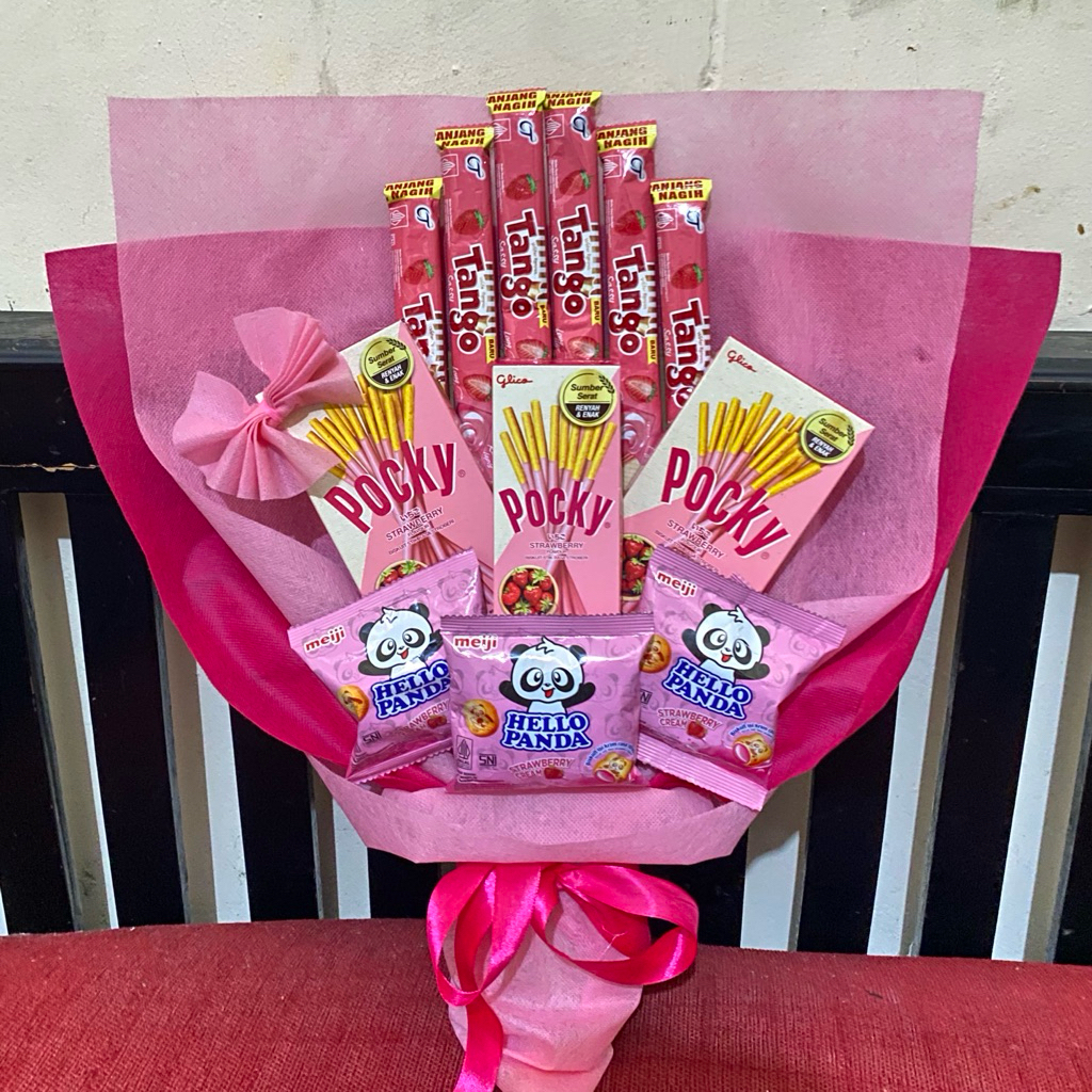 Bucket Snack Pink Strawberry | Snack Bucket Pocky Tango Hello Panda | Bucket Snack Estetik | Kado Ul