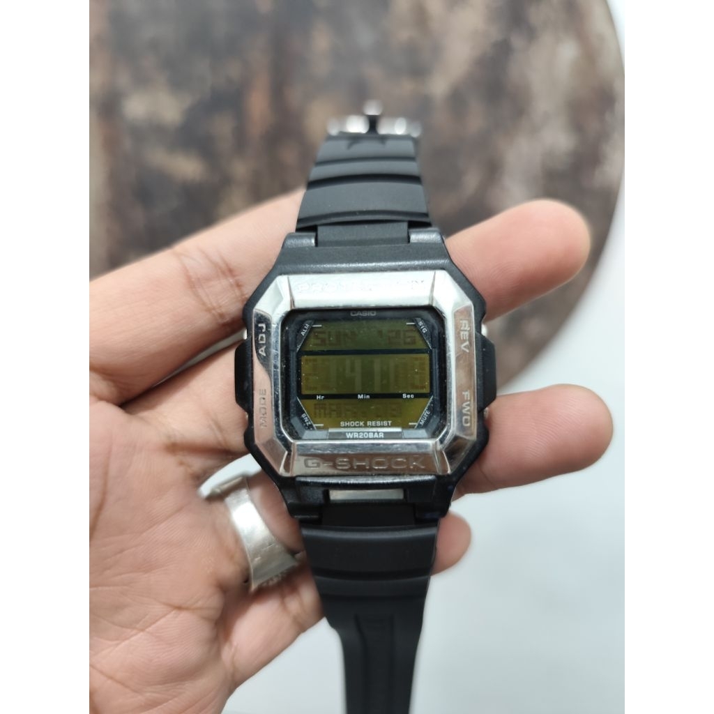 Preloved G shock digital