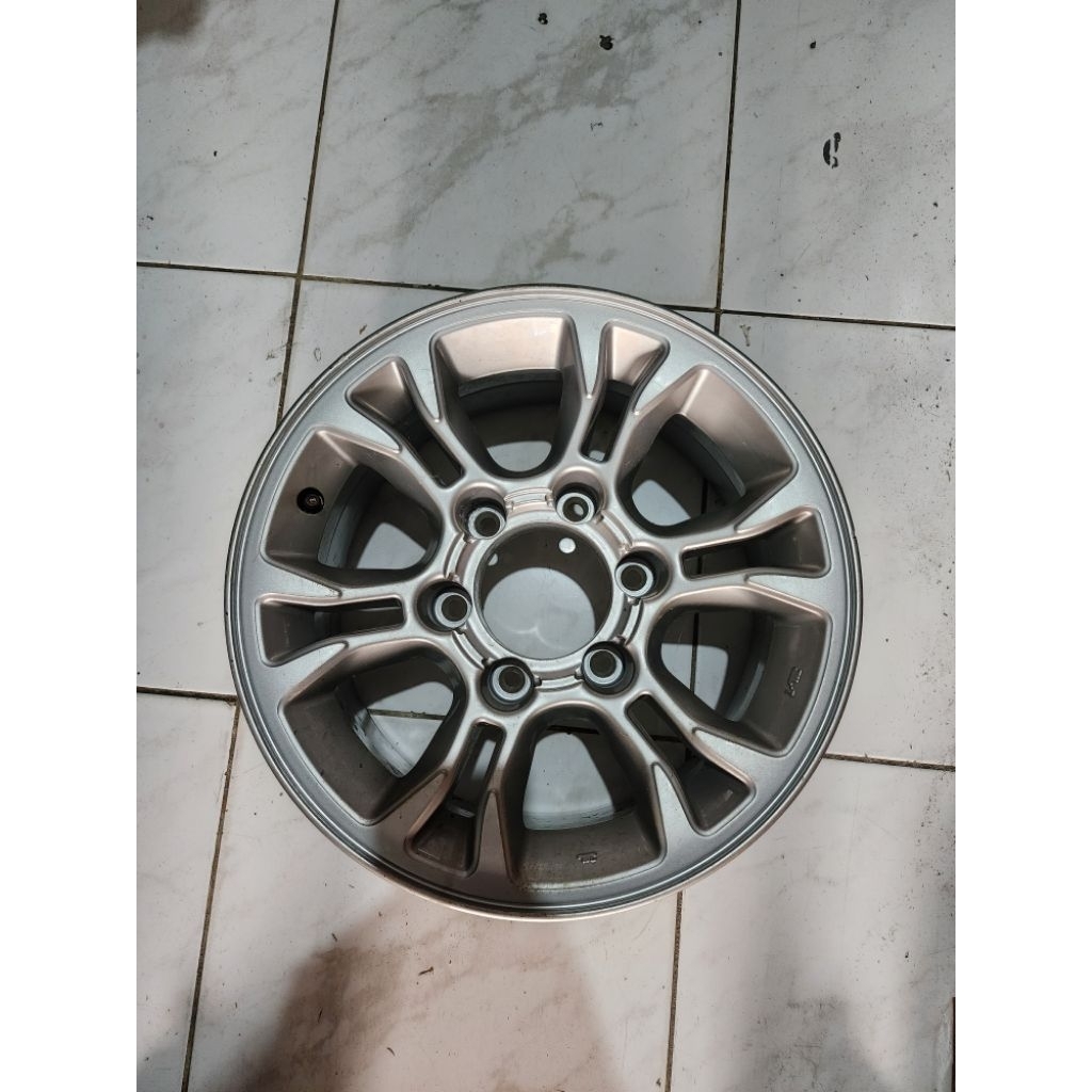 Velg Pelek Isuzu Panther New Grand Touring ring 15 Original