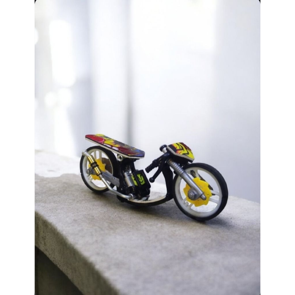 mainan anak miniatur motor drag race bike