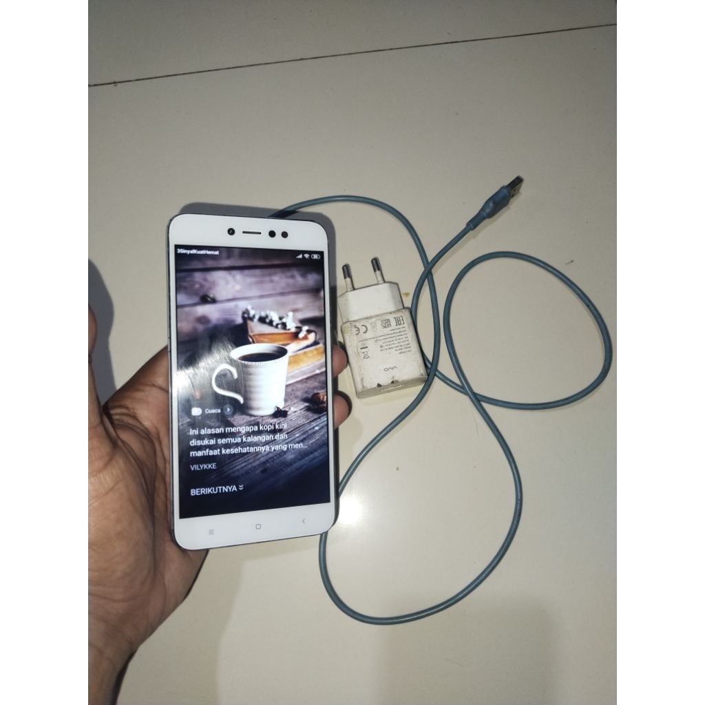 handphone Xiaomi redmi note 5A prime 4/64 hp android 5A prime ram 4 internal 64 GB / 4gb memori Rom 