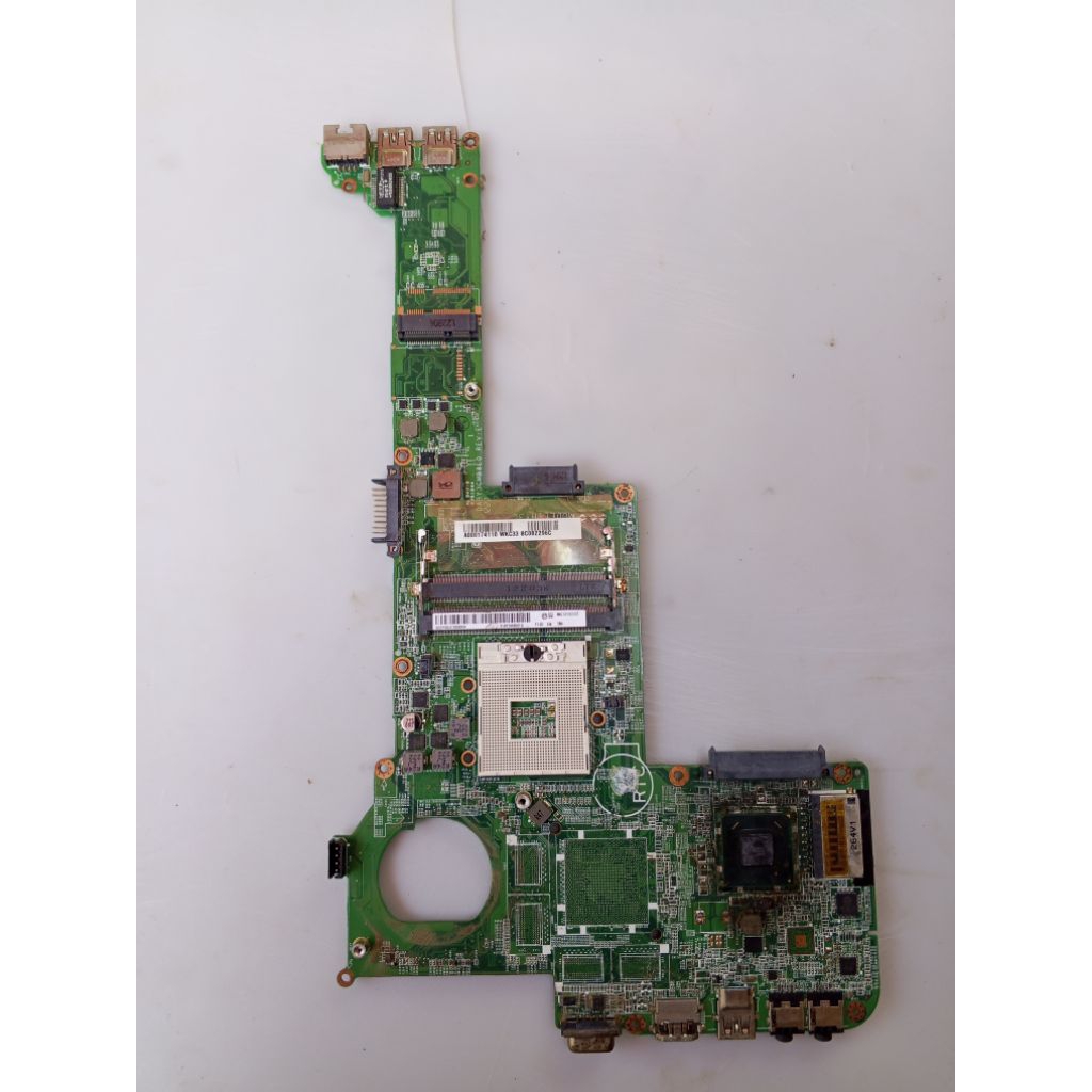Motherboard Laptop Toshiba C840 Normal