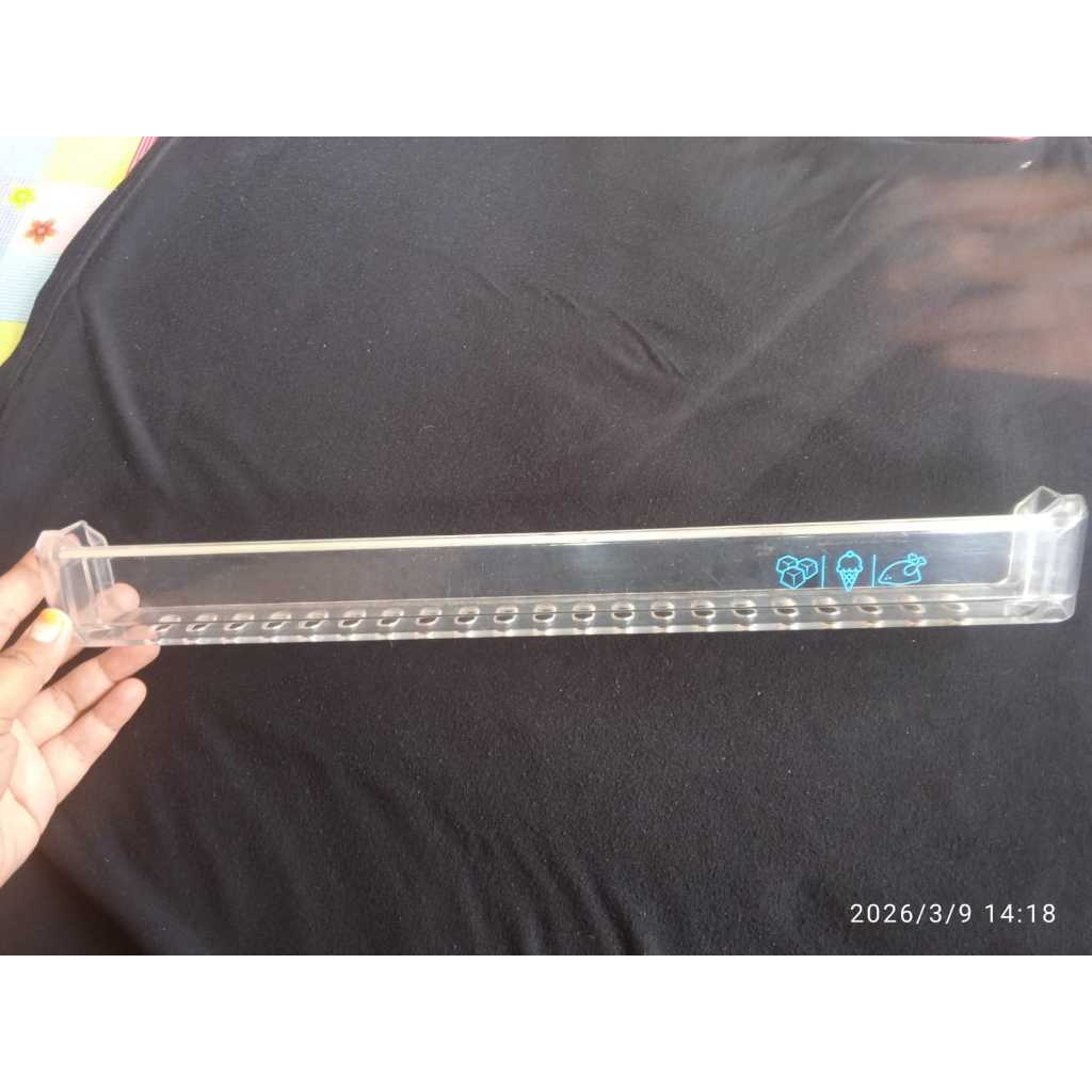 RAK PINTU FREEZER KULKAS TOSHIBA GLACIO 2 PINTU (RAK PINTU)