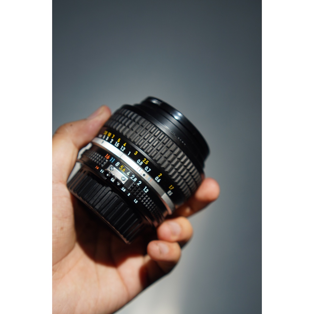 Lensa Nikon Nikkor 50mm F1.2 Like New