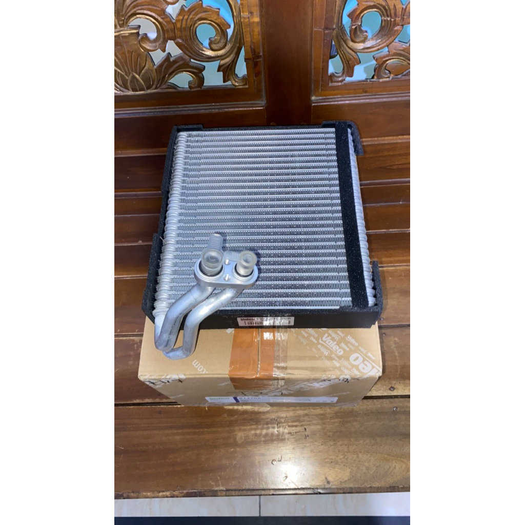 Evaporator AC Xtrail T32 Valeo
