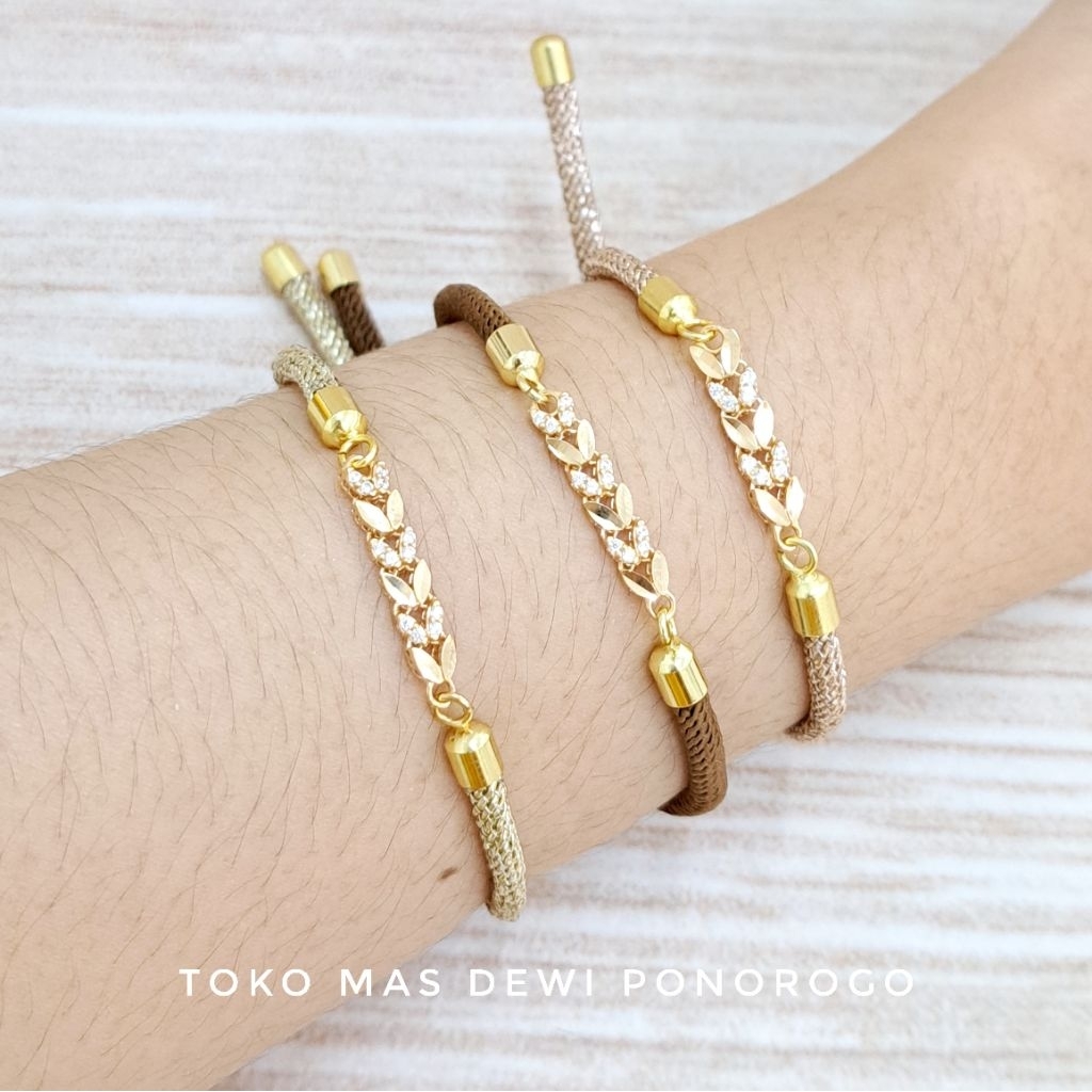 TOKO DEWI GELANG CHARM DAUN Emas Asli Kadar 8K/375% Yellow Gold