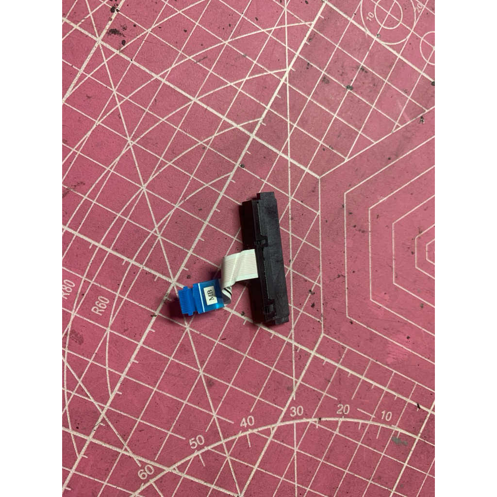 konektor hdd/ssd sata dell vostro 14 3468