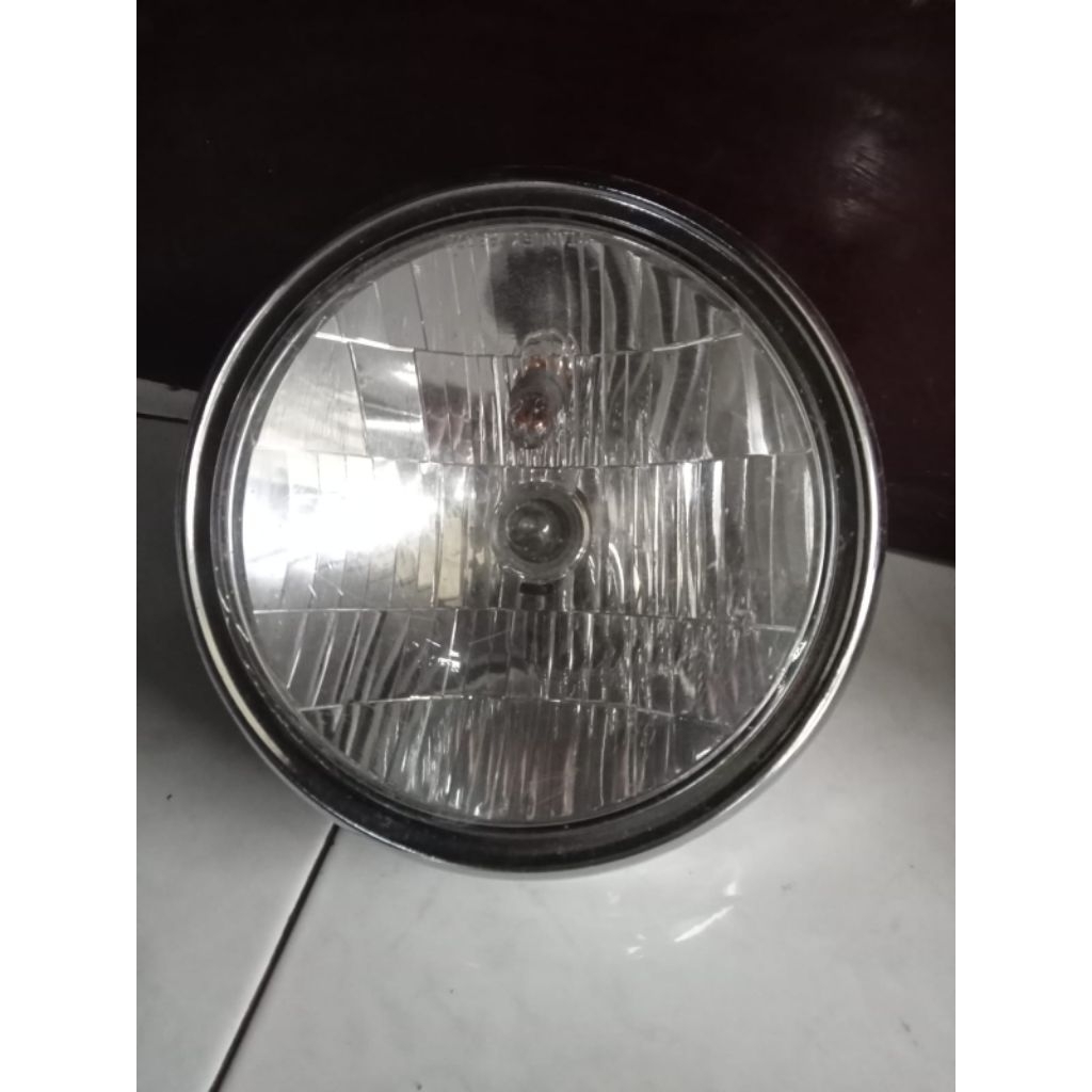 Lampu depan (Headlamp) tiger lama/tiger2000 original copotan