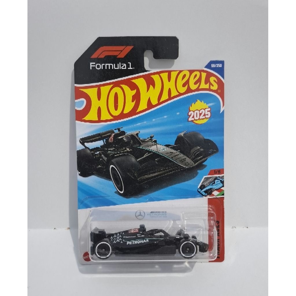 Hotwheels Mercedes F1 Petronas