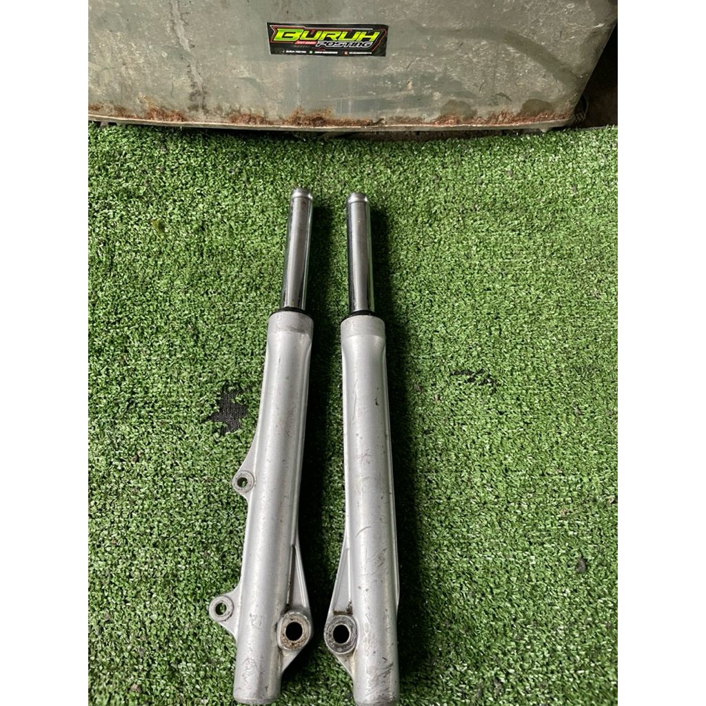 skok depan supra 125 old atau krisma