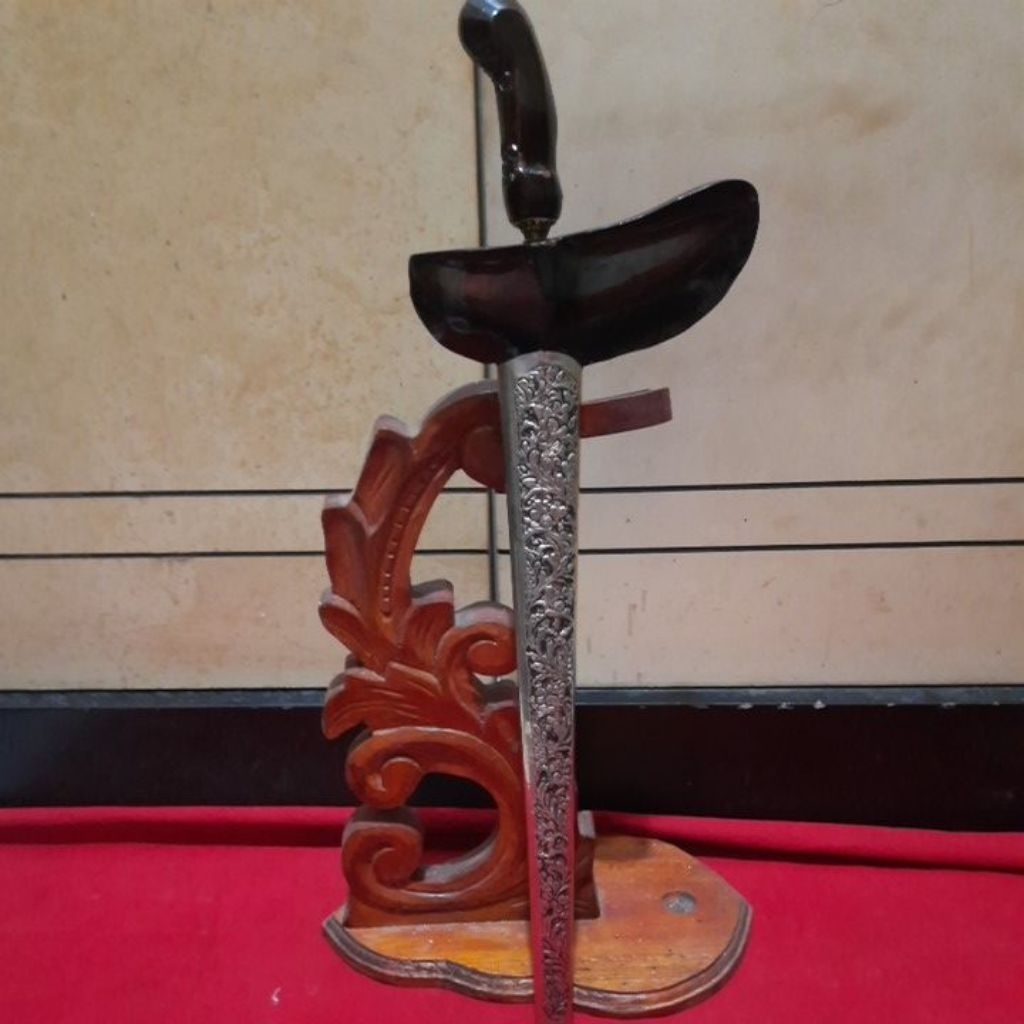 Keris Singo Barong Ngemut Kuningan Luk 5 Garapan Halus,Gonjo Wilut,Dwi Warno,Pamor Melati Tumpuk Bon