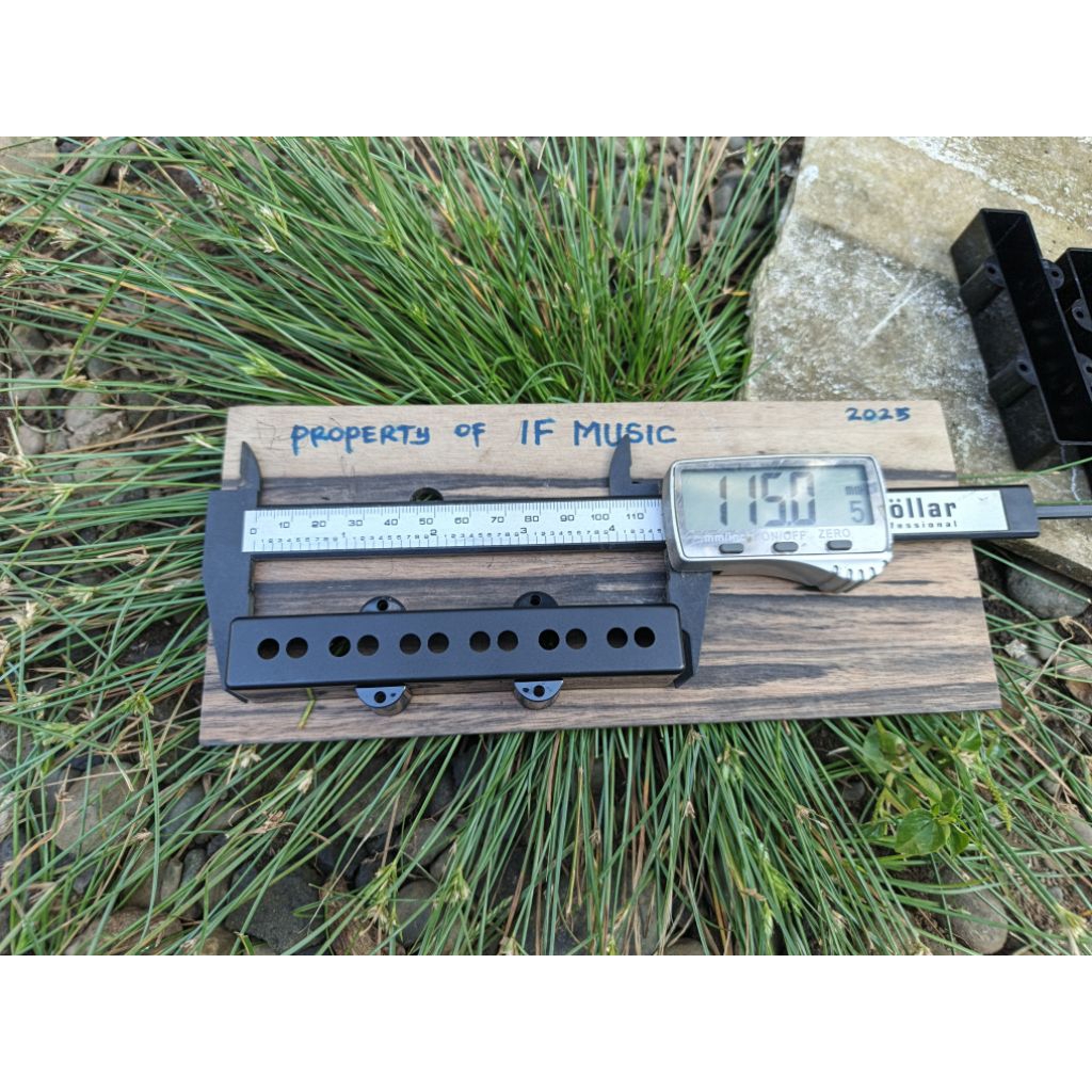 Cover Pickup Jazz Bass 6 String