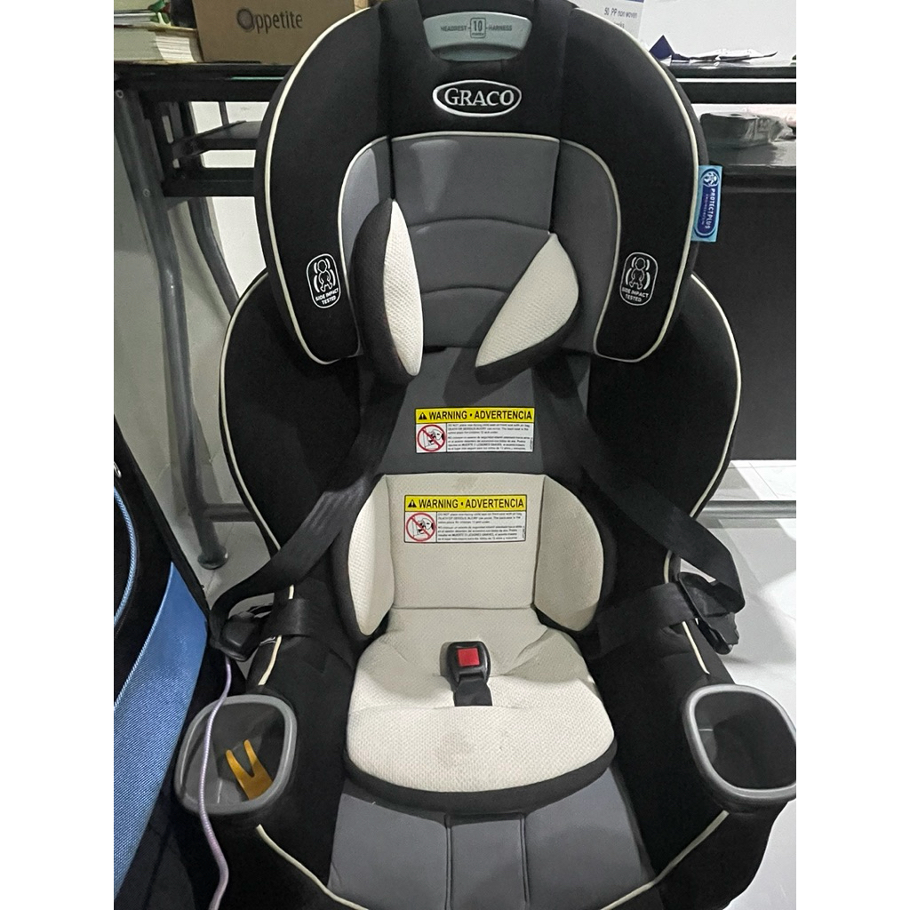 PRELOVED - Car seat Graco