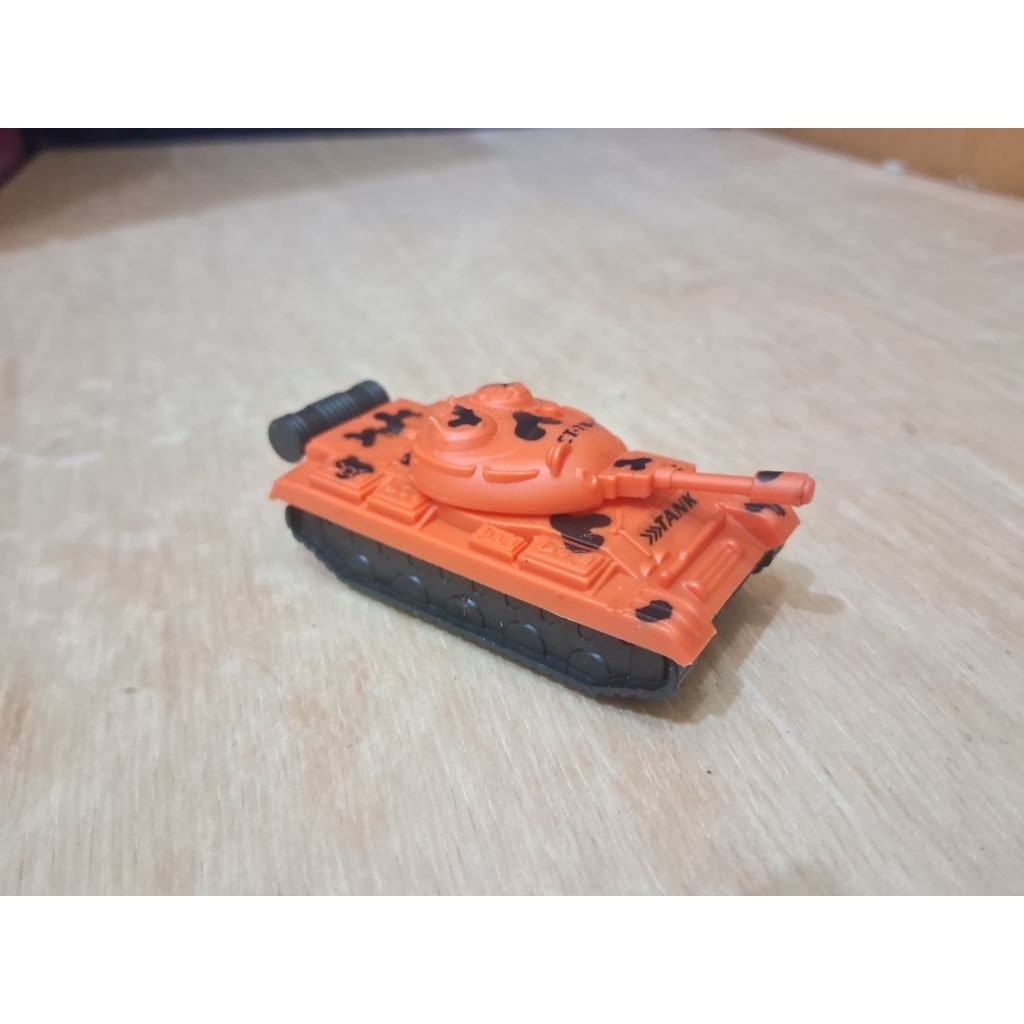 Mainan Army Militer Tank Orange Kecil Ukuran Mini Bahan Plastik Diecast Tank Mini