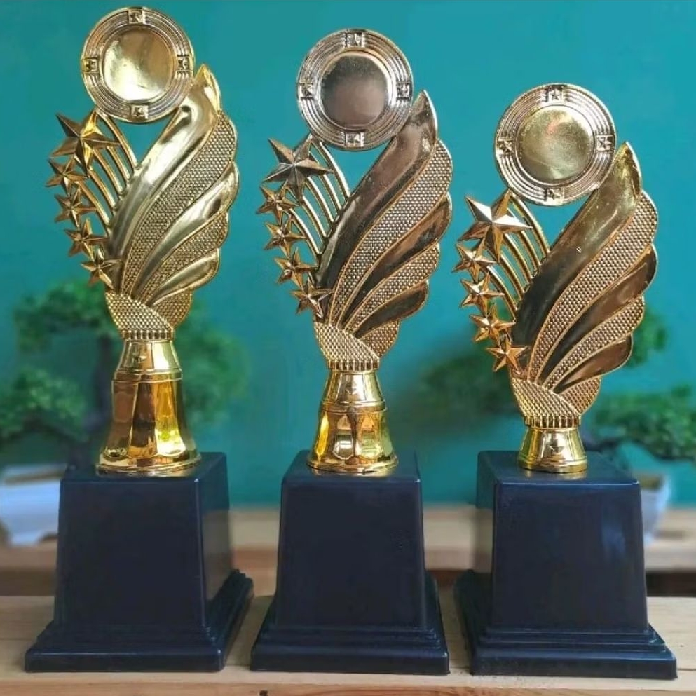 piala trophy k1 1 set juara 123/piala trophy k1 murah meriah 1 set juara 123/piala trophy k1 kejuara