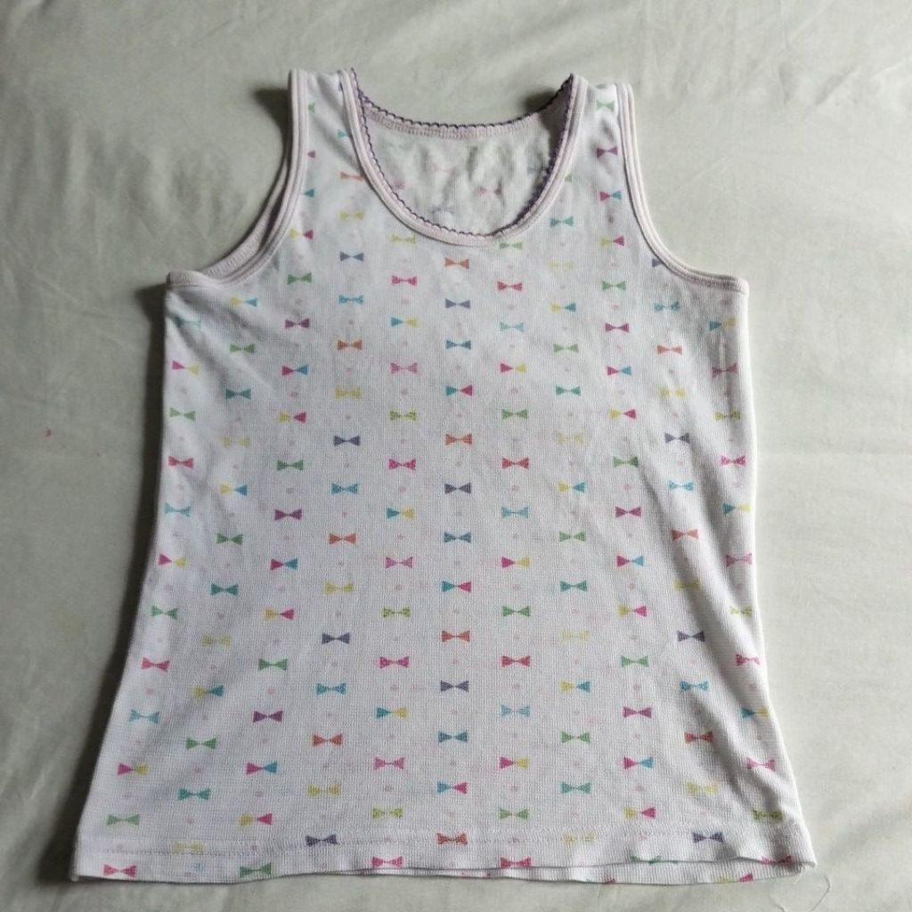 Kaos singlet anak perempuan 5-6 tahun/120cm(Preloved)