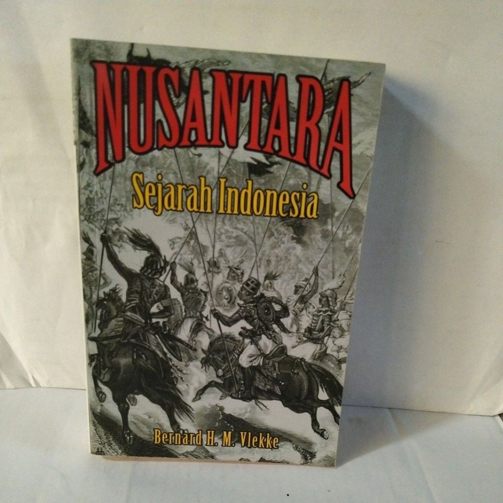 Buku NUSANTARA SEJARAH INDONESIA