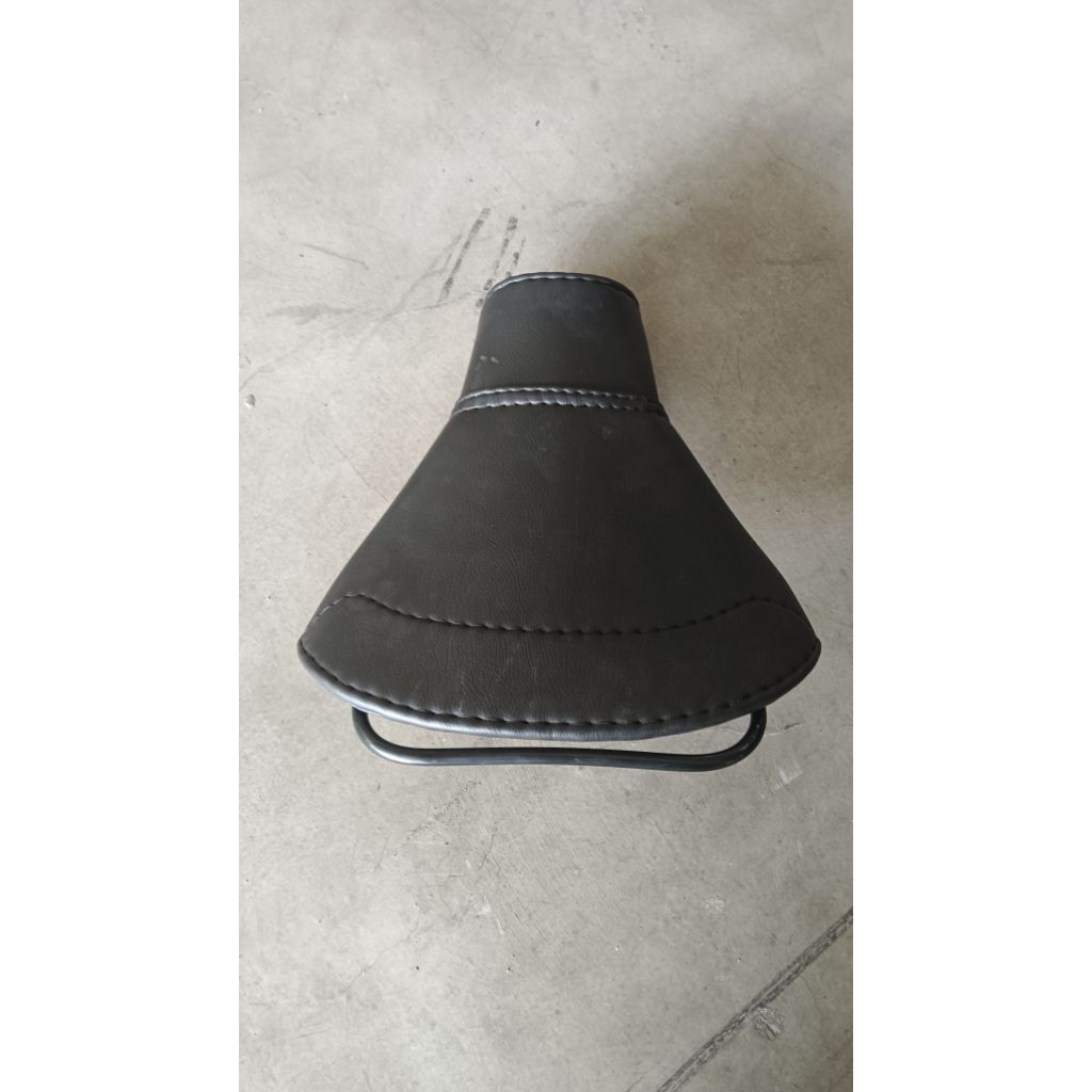 jok bibir tipis original vespa vbb aquila