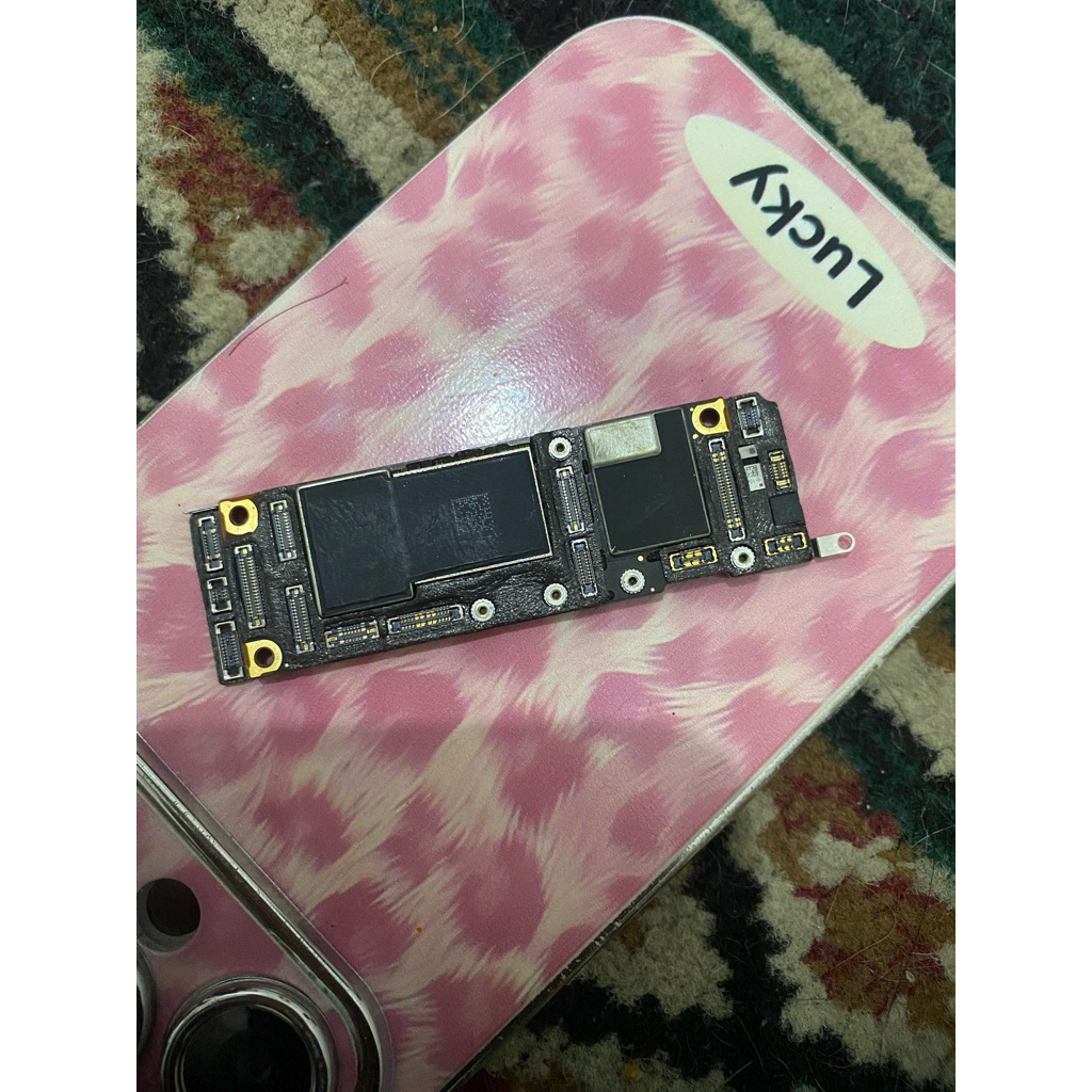 MESIN IPHONE 11 64gb LOCK ICLOUD,MESIN NORMAL,IOS 26.2