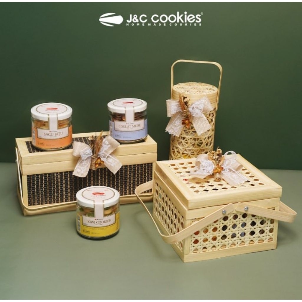 J&C Cookies Hampers Besek Kue Kering Jakarta Pusat
