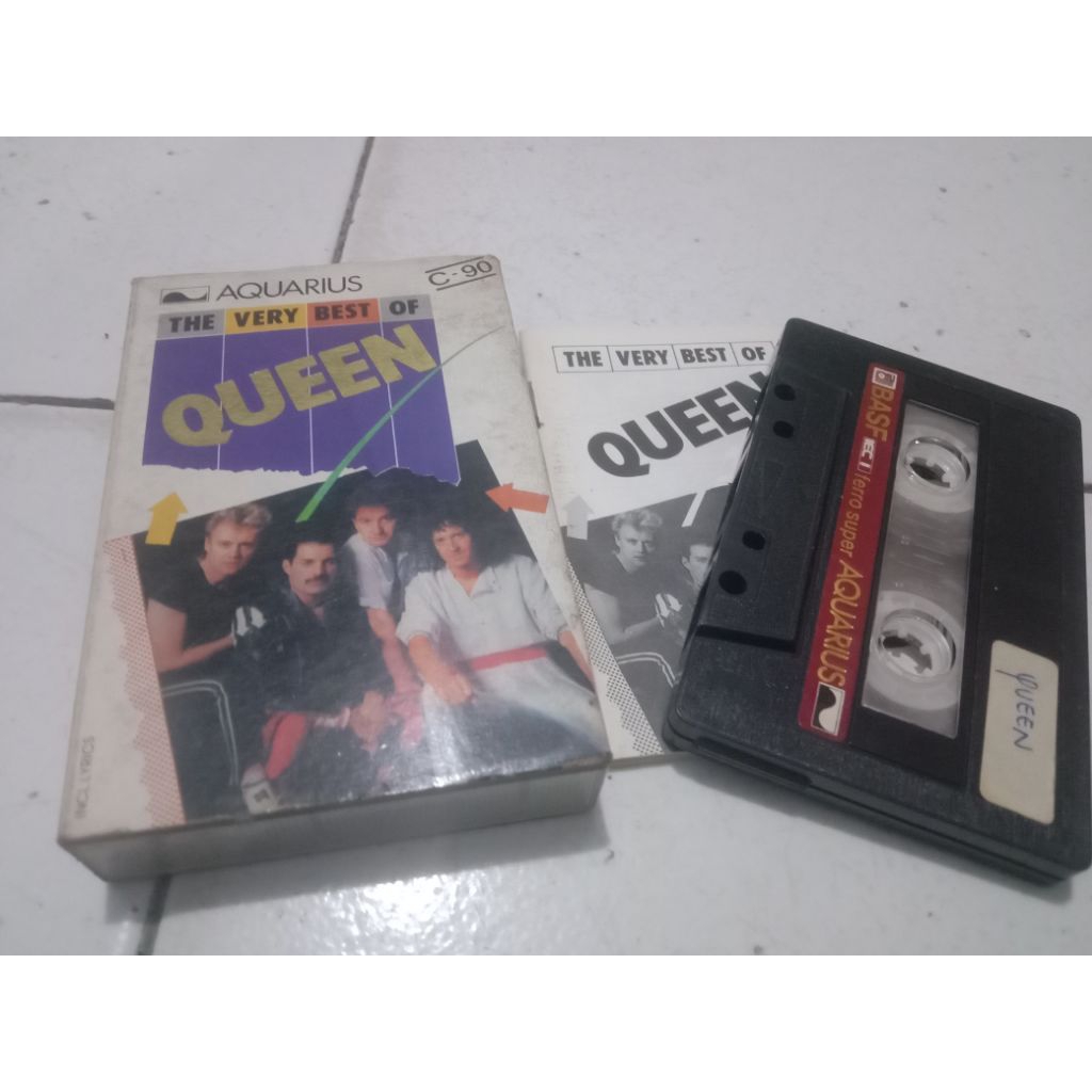 Kaset Pita The Very Best Of The Queen