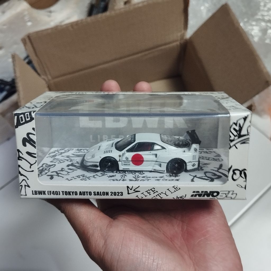 Inno 64 Ferrari F40 Tokyo Auto Salon 2023 LBWK (Unsealed)