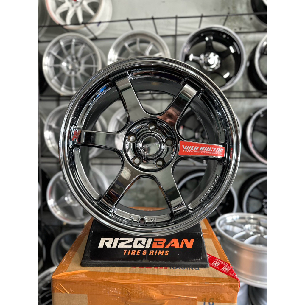velg te37 r17 black chrome pcd 5x114 kondisi baru