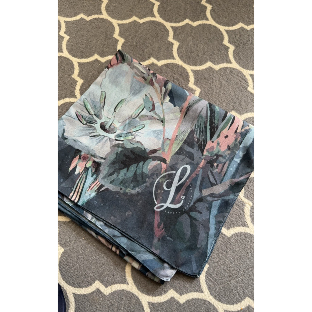 hijab LbyLcb preloved