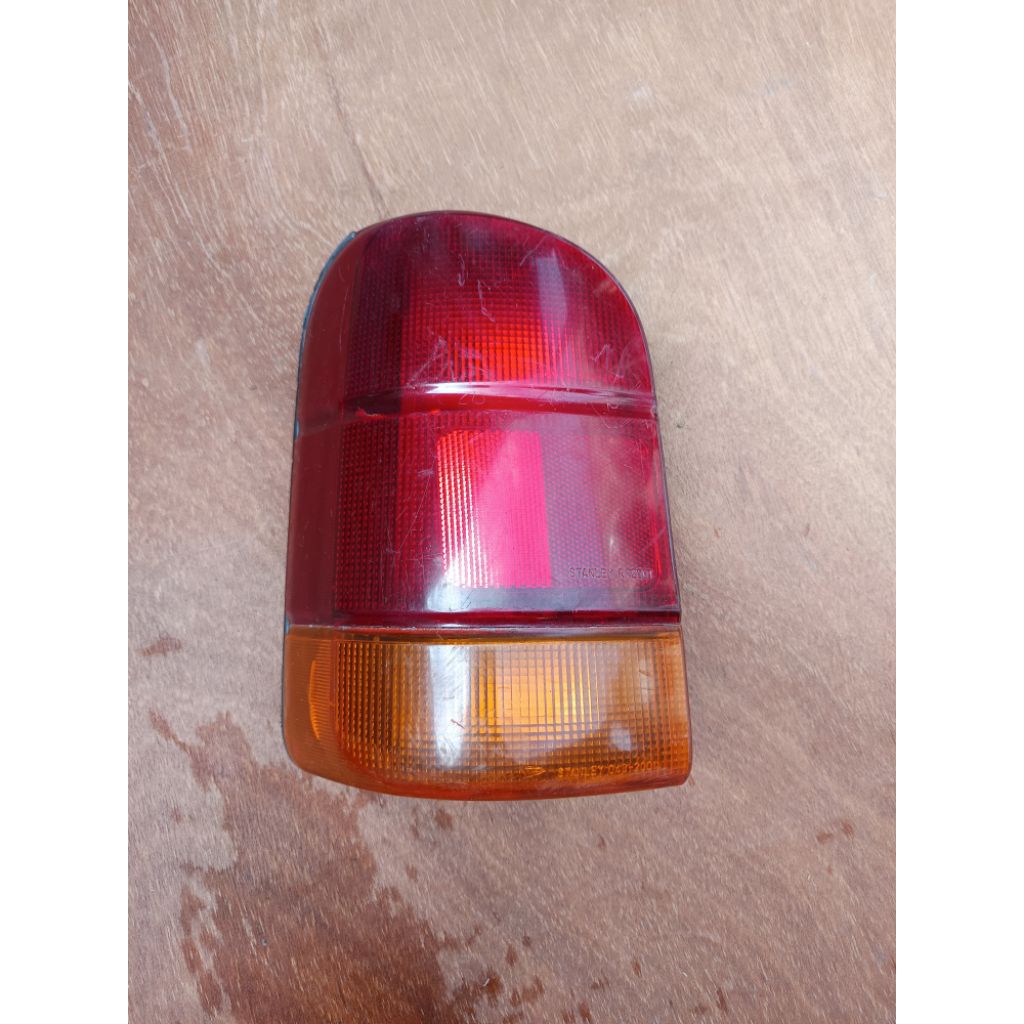 LAMPU Stoplamp DAIHATSU ESPASS Bekas Ori copotan