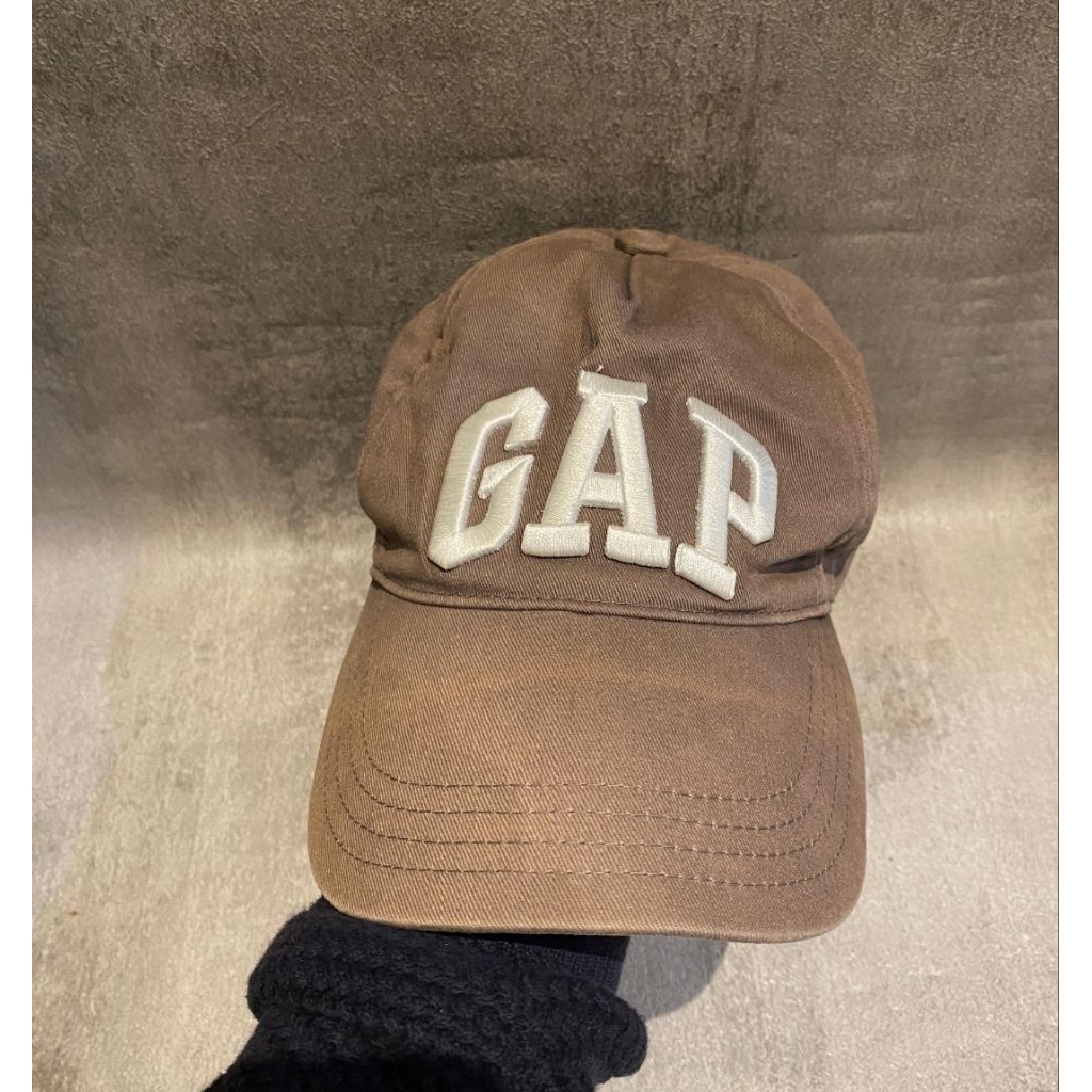 TOPI GAP