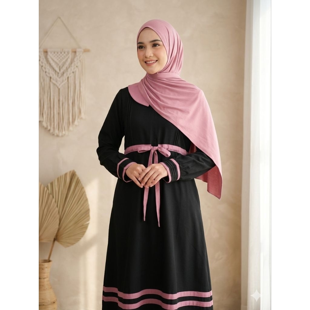 (Preloved) Gamis jetblack naveed size L