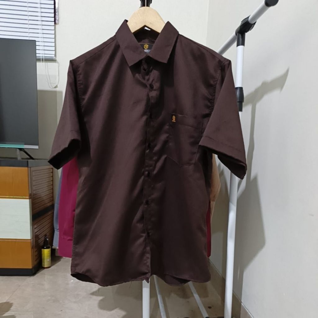 TOYOBO KEMEJA HEM POLOS PRIA TOYOBO LENGAN PENDEK