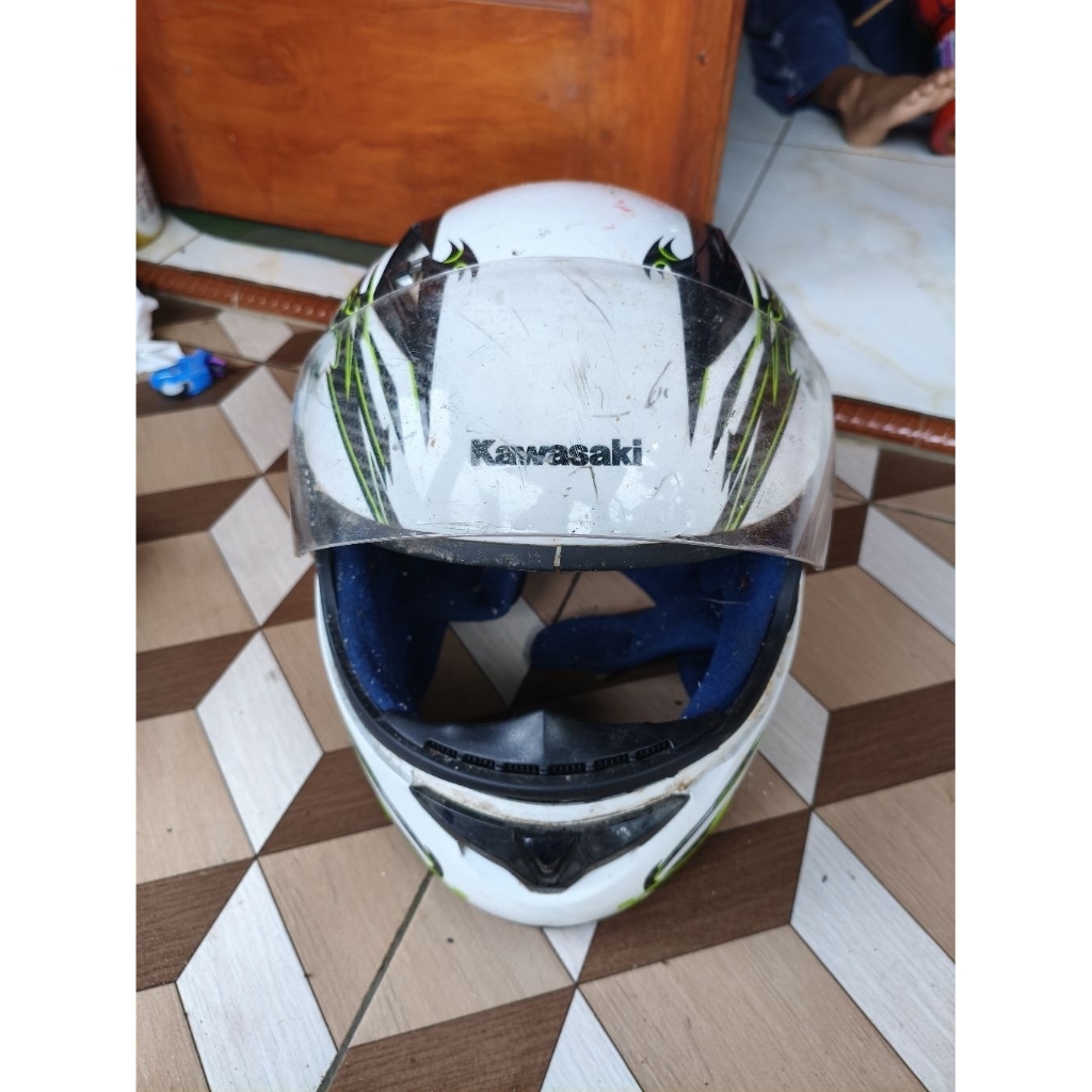 helm full face original bawaan motor Kawasaki ninja rr 150 new ori asli second