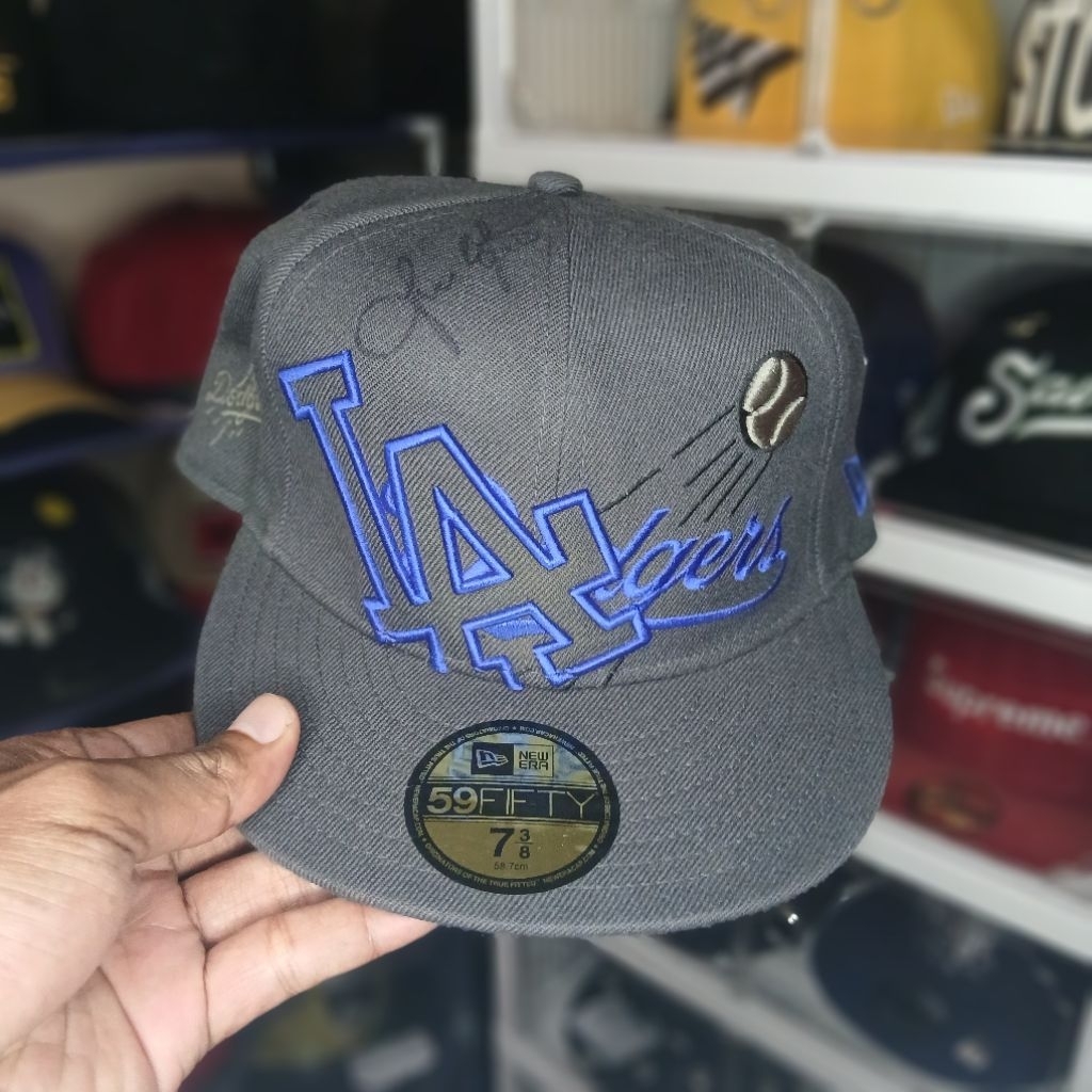 Topi New Era Los Angeles Dodgers Script 59fifty size 7 3/8 - second
