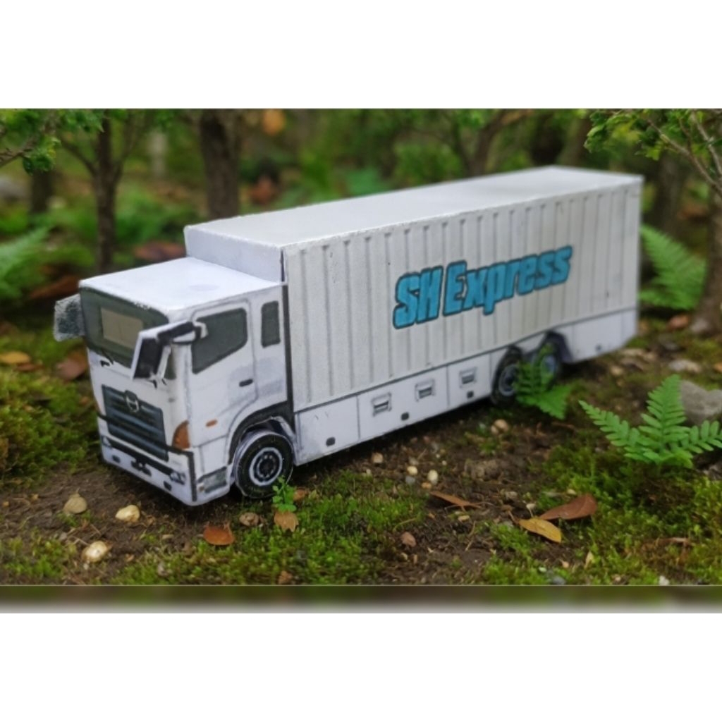Miniatur TRUK SH EXPRESS (2)