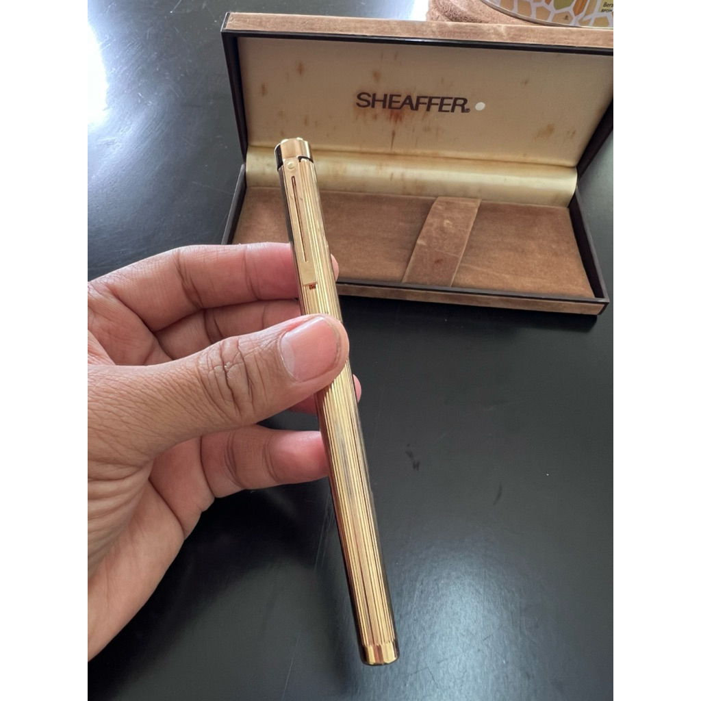 Sheaffer Targa 1005 Fountain Pen - Gold Fluted