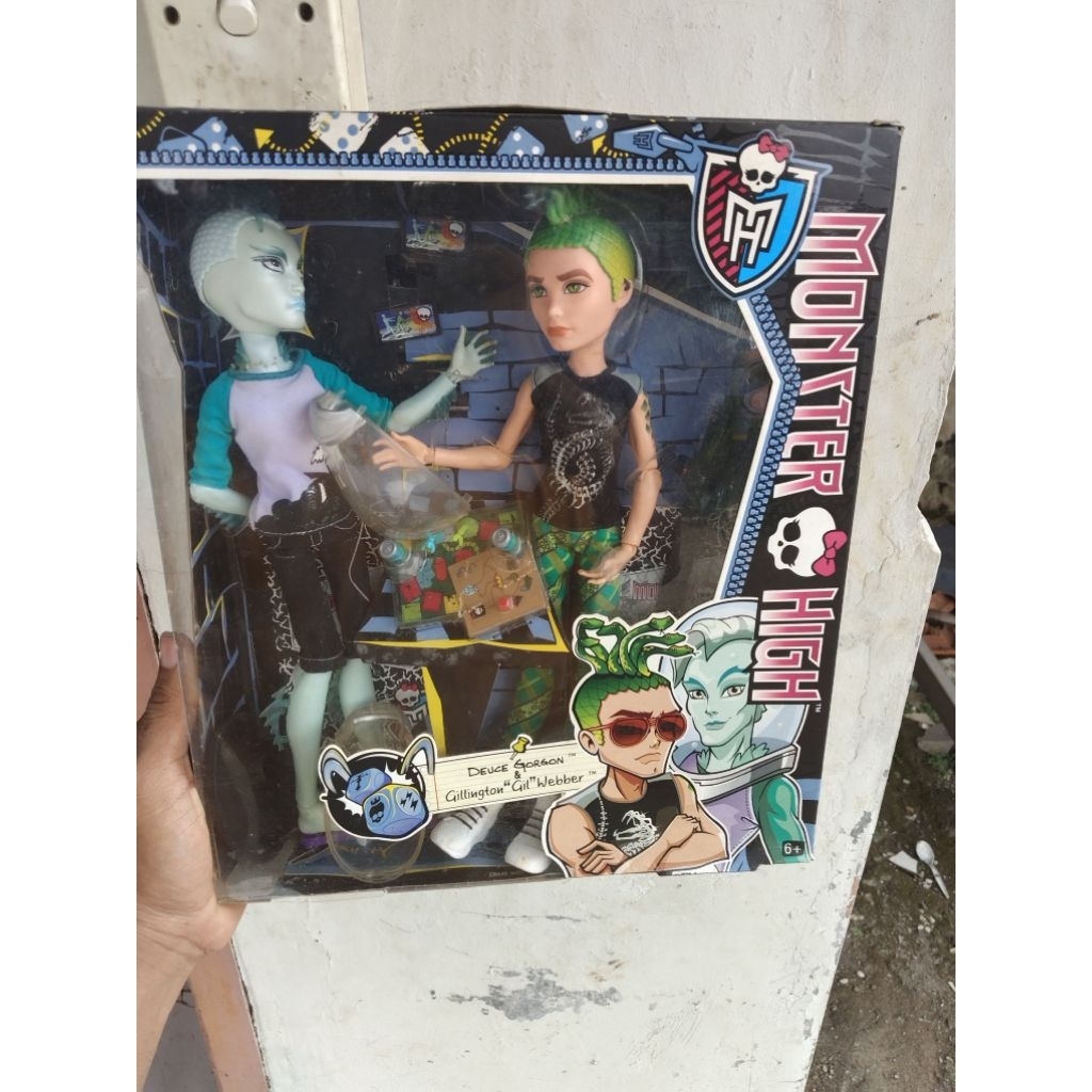 monster high deuce gorgon & gillington