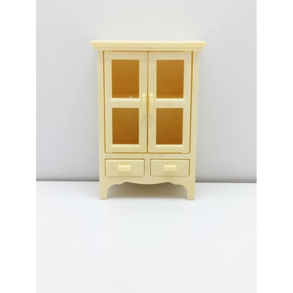 Sylvanian Families Lemari Obat Acc Dokter Hospital Preloved -fashion-