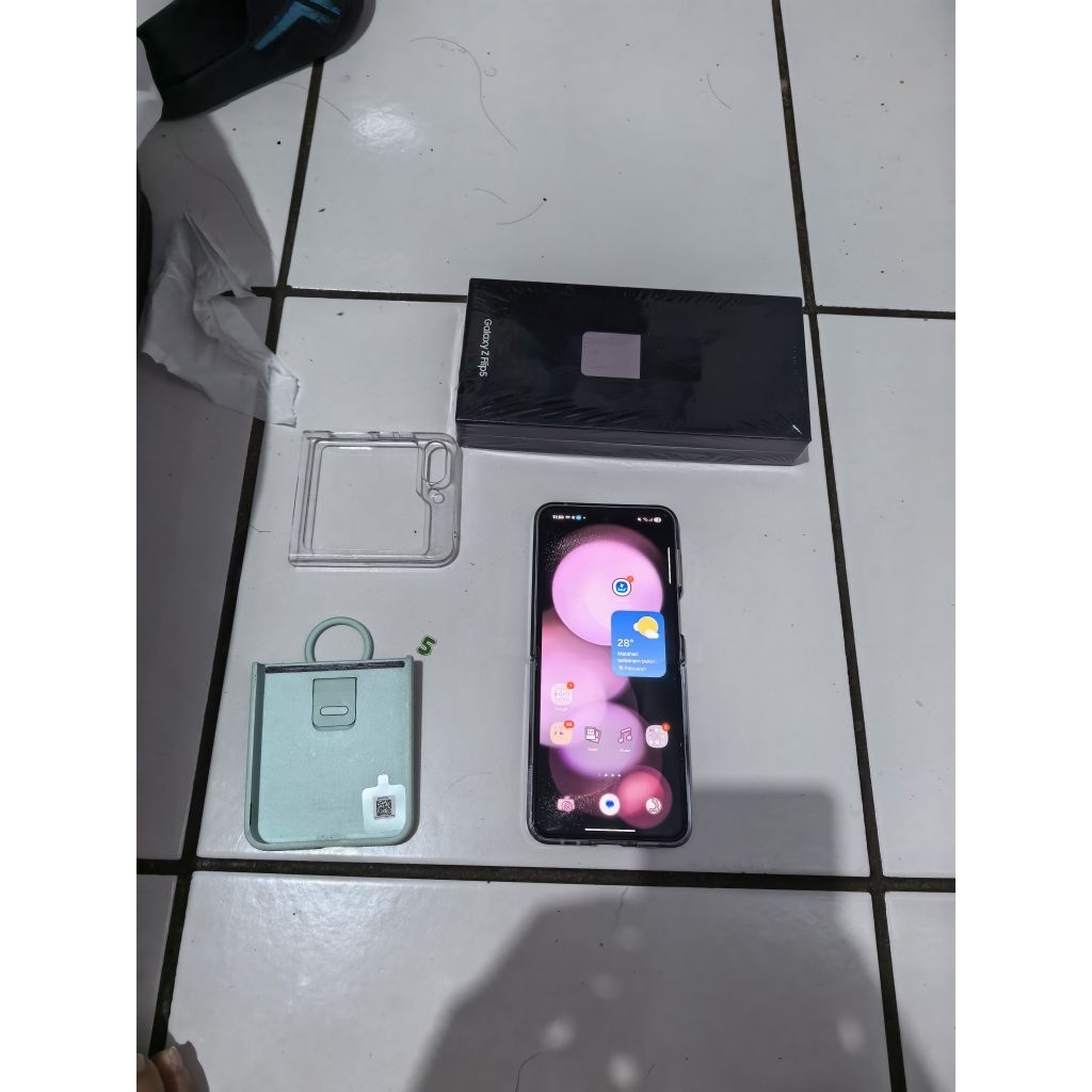 Samsung z flip 5 bekas ungu