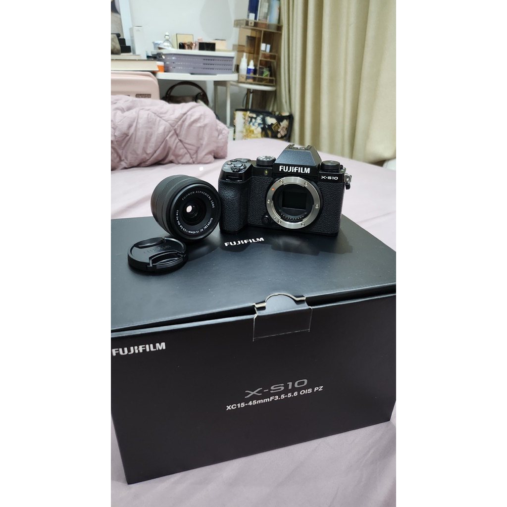 Fujifilm X-S10