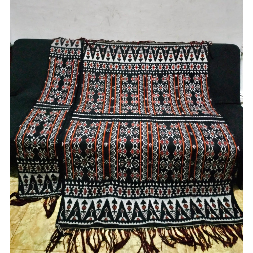 selimut Rote Ndao ntt