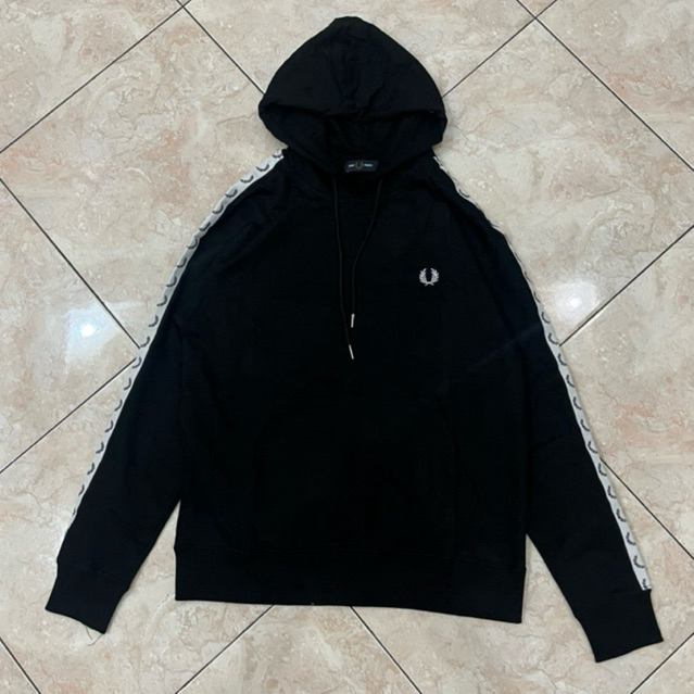 HOODIE FRED PERRY TAPED