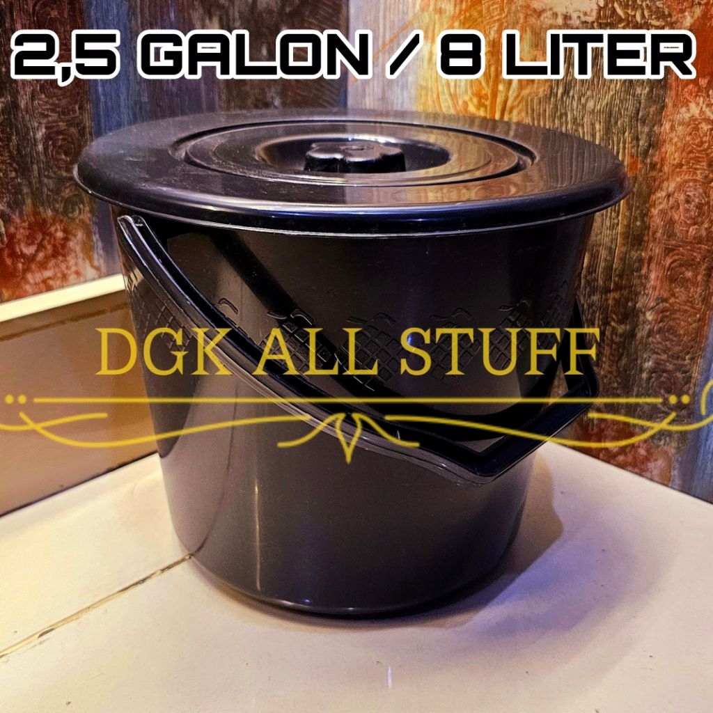 Ember Timba Wadah Tutup Bertutup Gagang Bergagang Ngepel Air Acara Hajatan Selametan Slametan Syukur