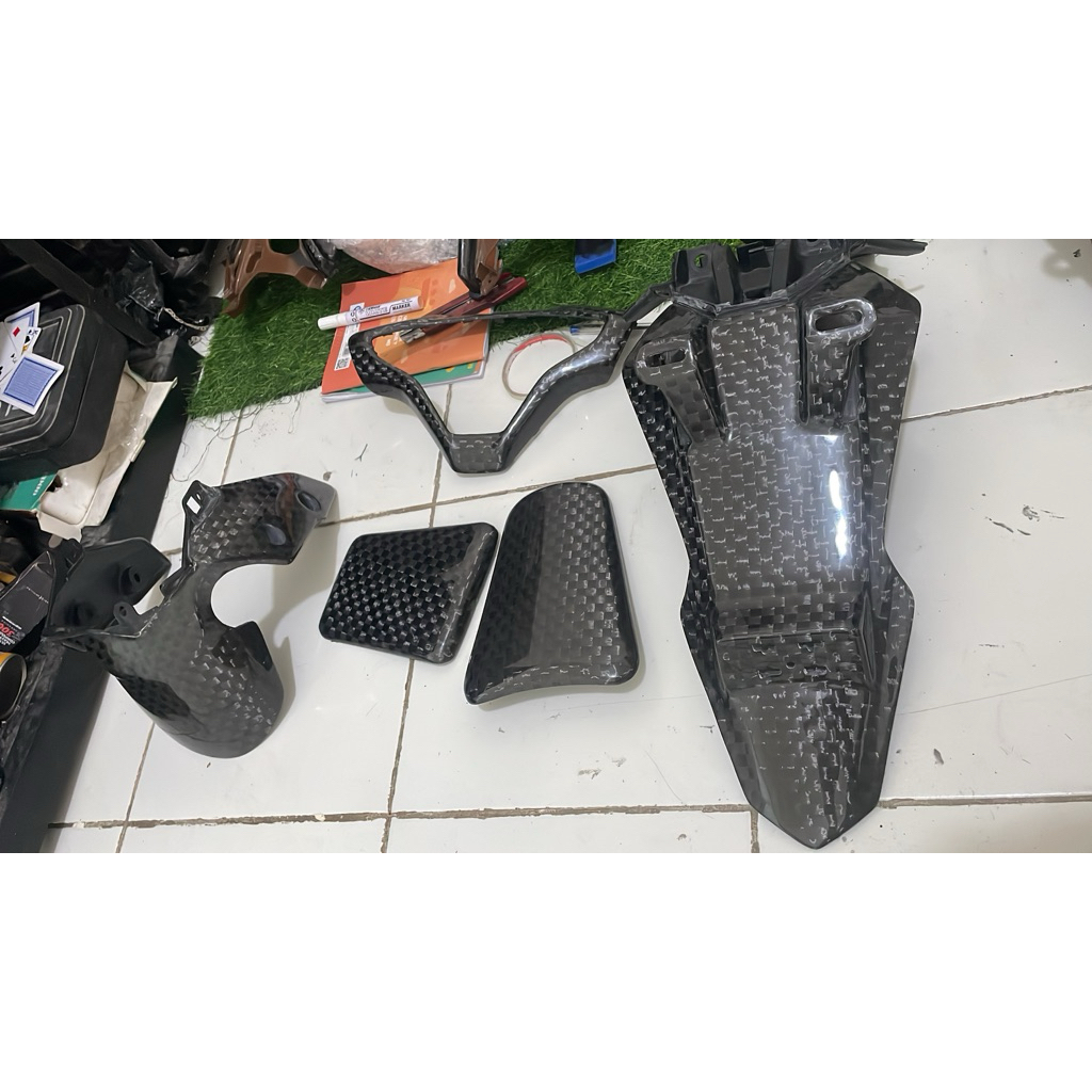 part carbon nmax old carbon kevlar