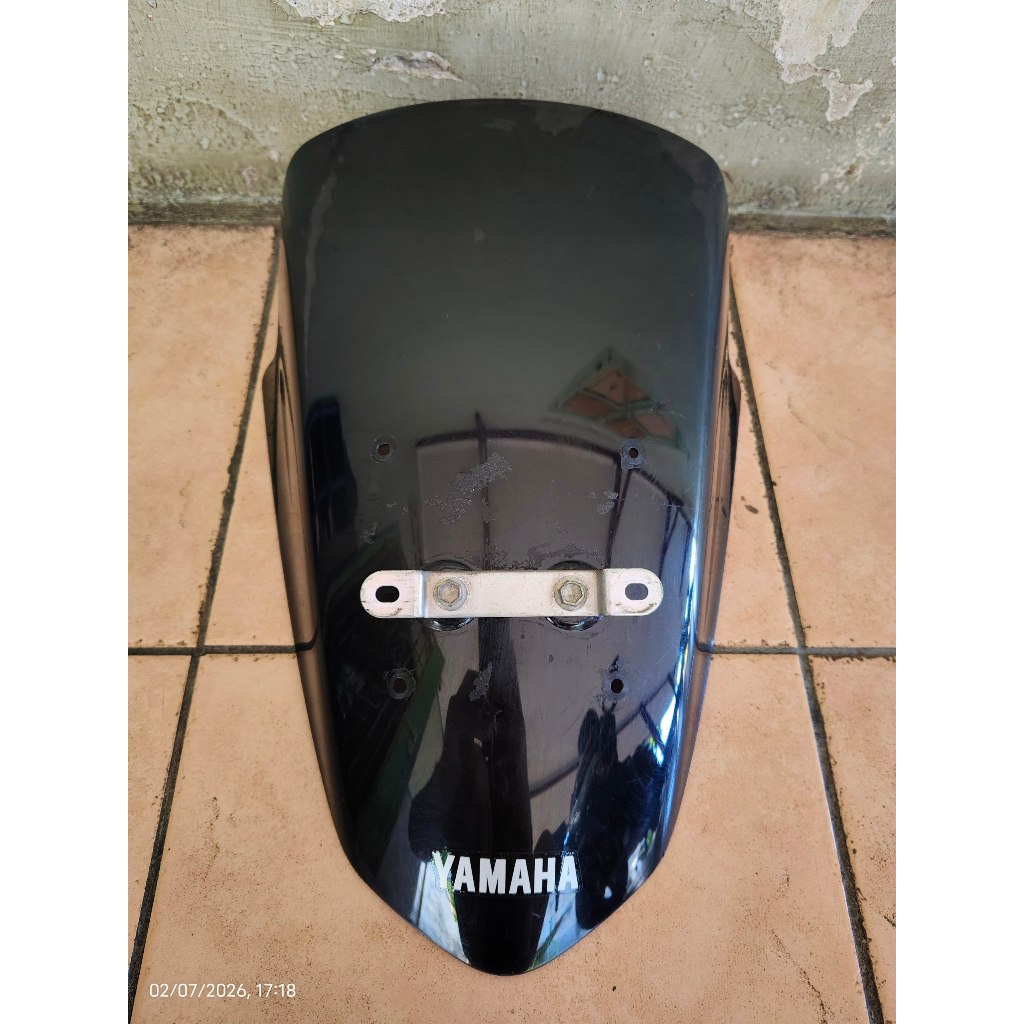Visor Windshield Lexi 125 Original