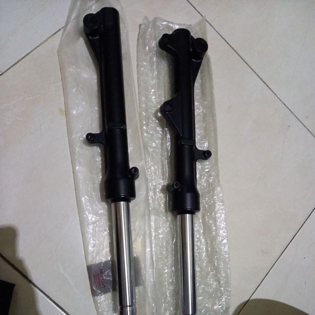 shock depan honda blade old