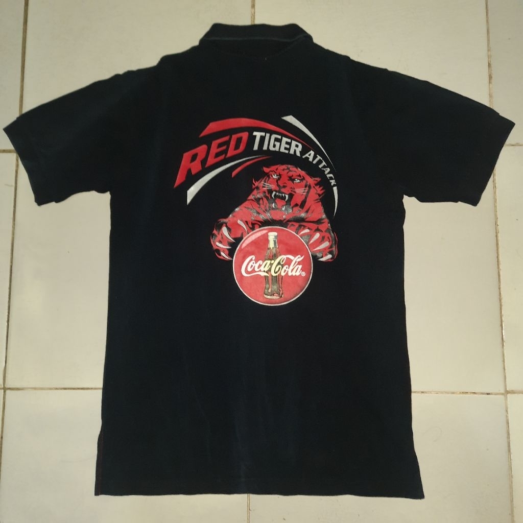 Poloshirt Coca-Cola Merah Hitam Kaos Polo