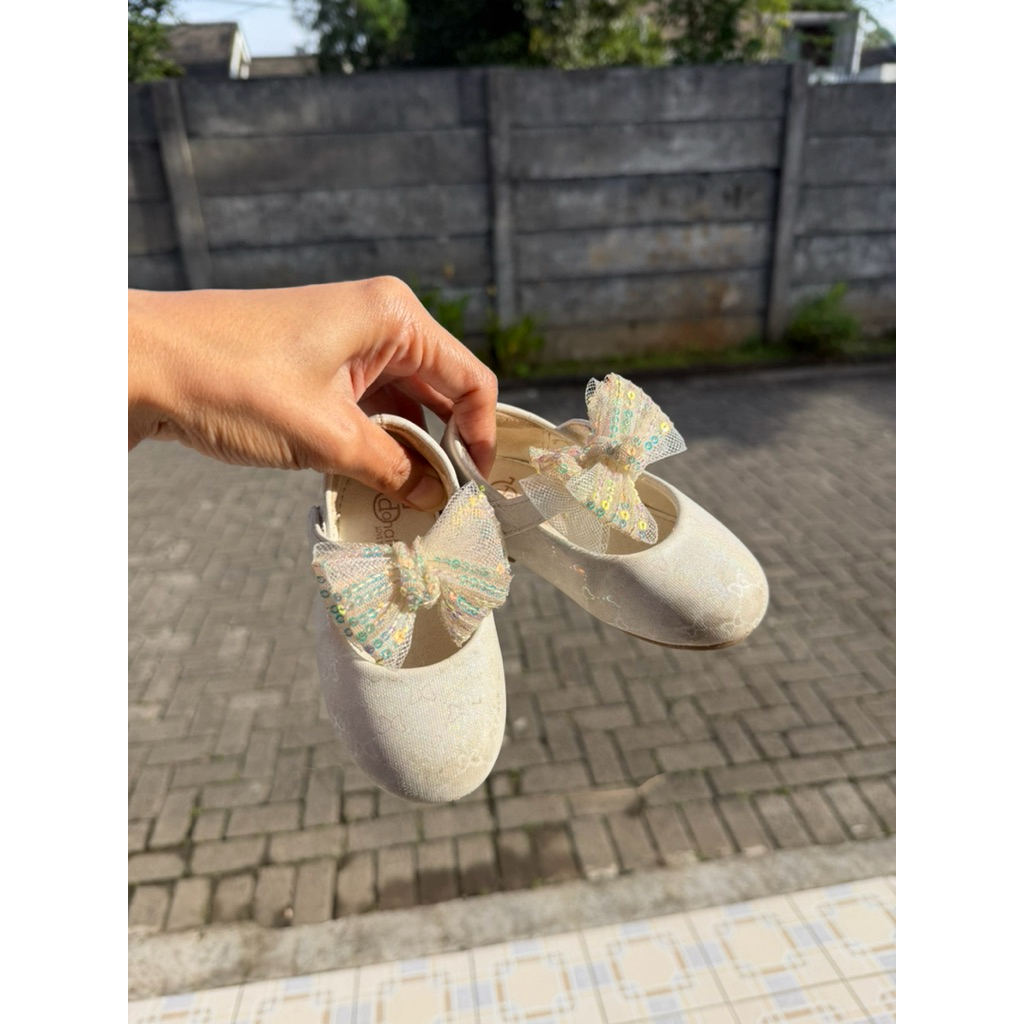 sepatu anak perempuan donatello