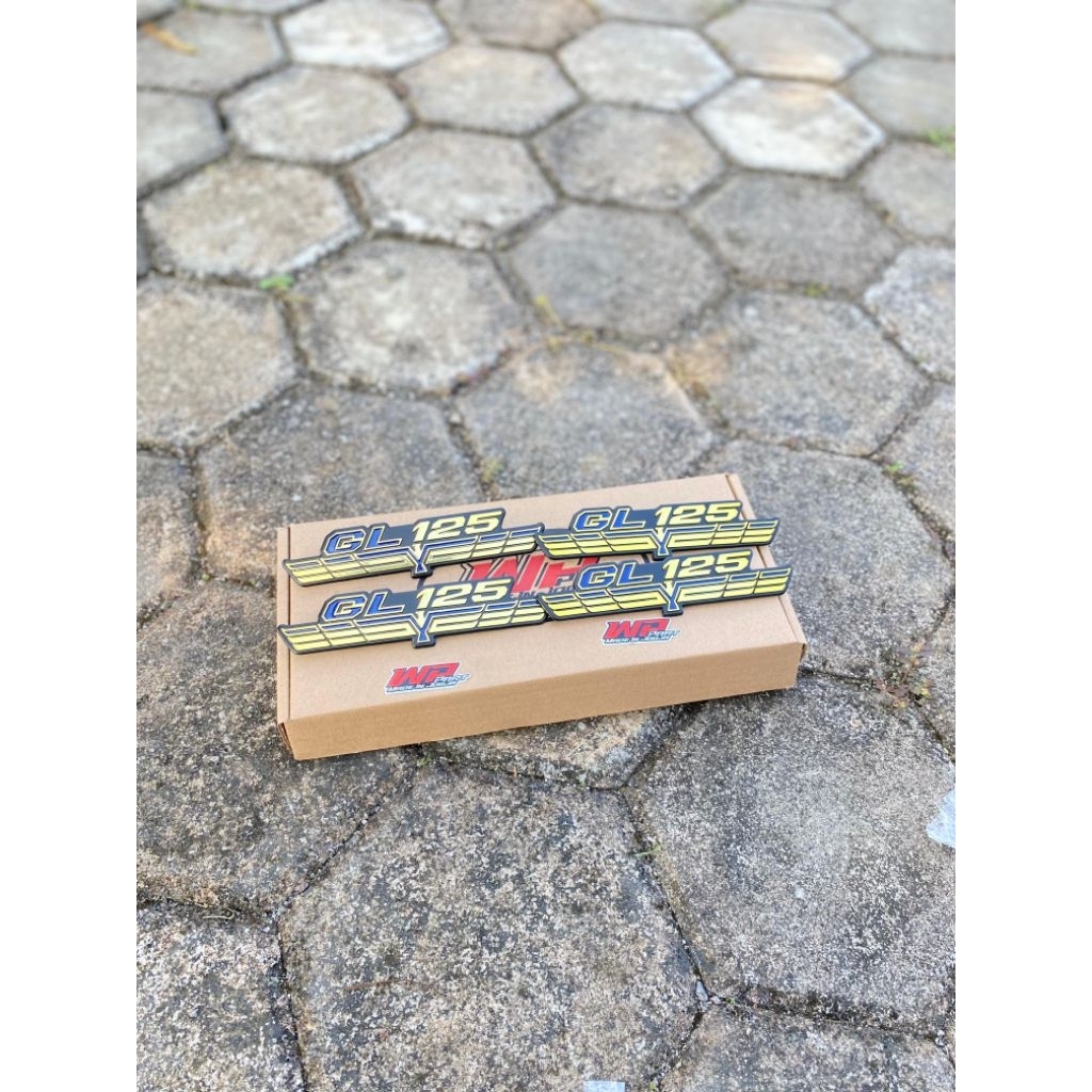 EMBLEM TANGKI GL 100 GL 125 LOGO TANGKI GL 100 GL 125 SET EMBLEM TEPONG GARUDA IMPORT WHELLPROF